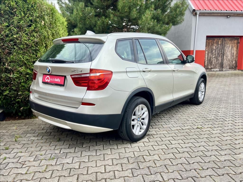 BMW X3, 2,0 D  xDrive / KLIMA - fotka 5