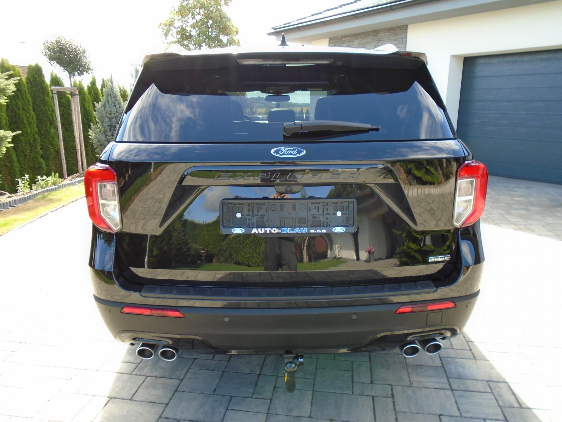 Ford Explorer, 3,0EcoBoost Plug-in-Hybrid AT - fotka 6