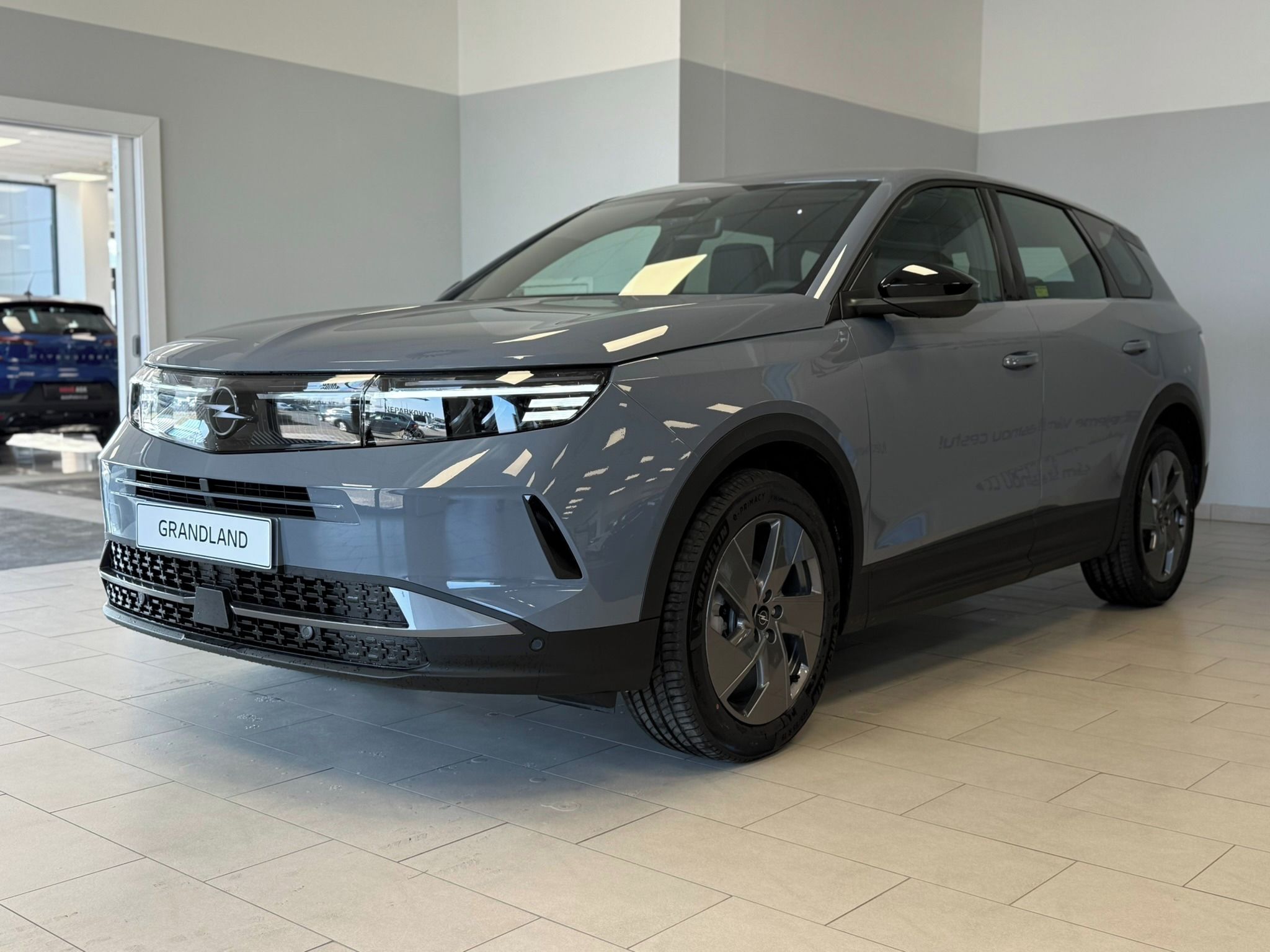 Opel Grandland, Edition 1.2 Hybrid 107 kW - fotka 3