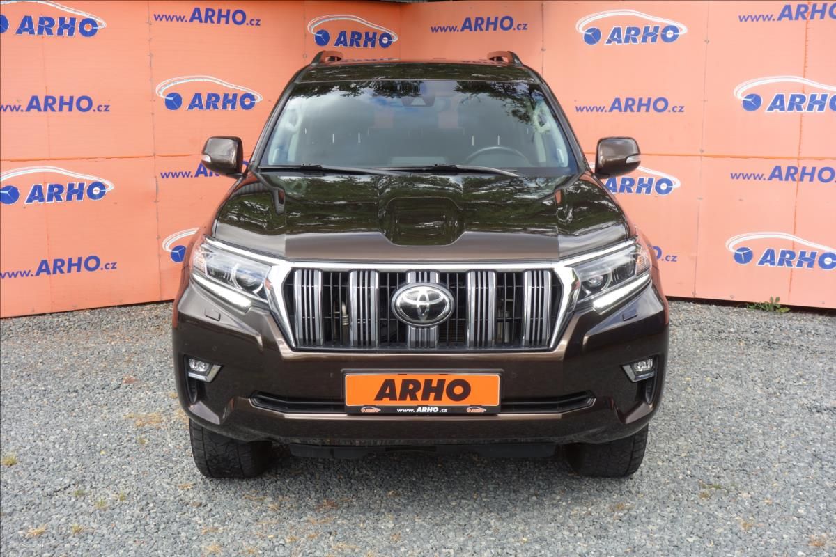 Toyota Land Cruiser, 2,8 D-4D, ČR, 1 MAJ., SERV.KN. - fotka 2