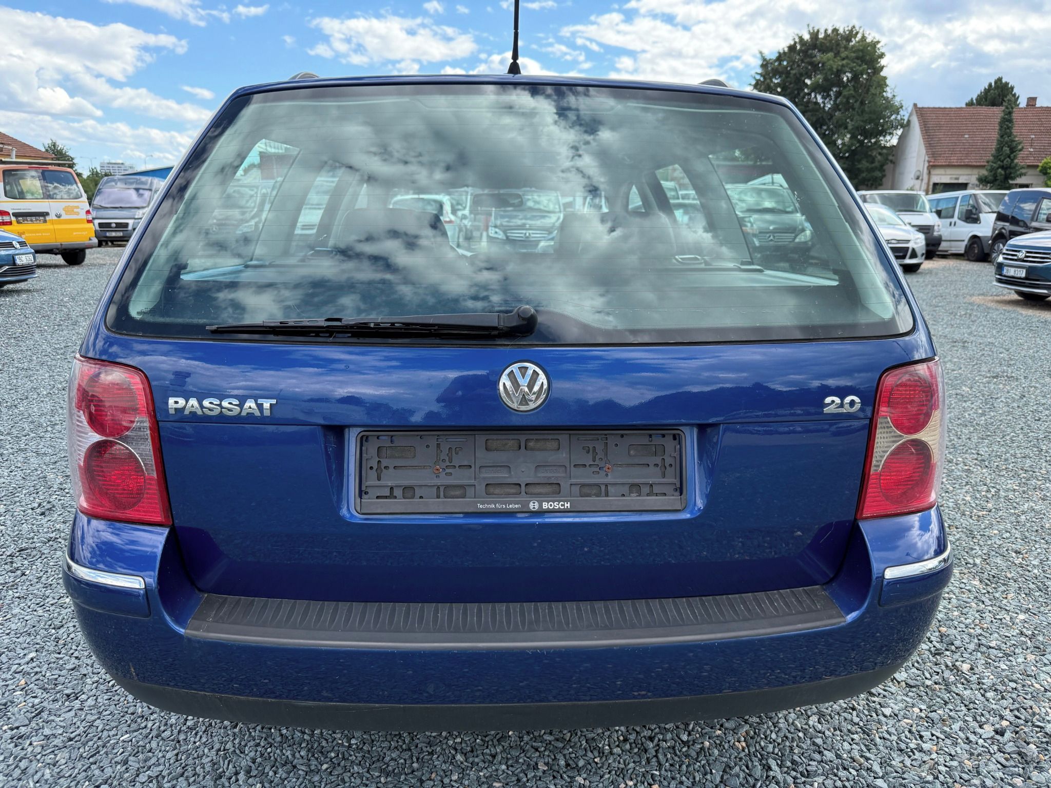 Volkswagen Passat, 2.0i Highline - fotka 4