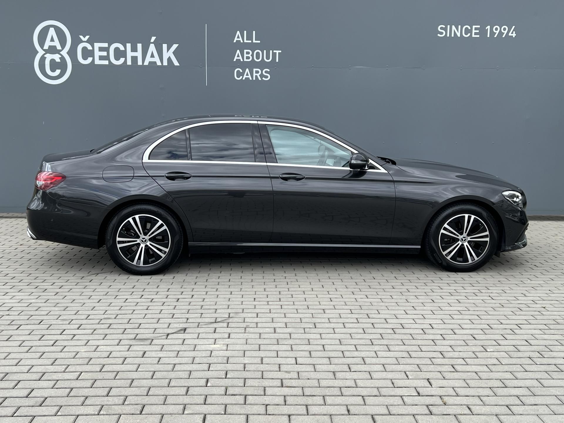 Mercedes-Benz Třídy E, E 220d *143KW*Avantgarde* - fotka 4