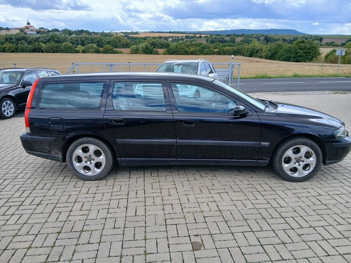 Volvo V70, 2,4 D Nová TK - fotka 6
