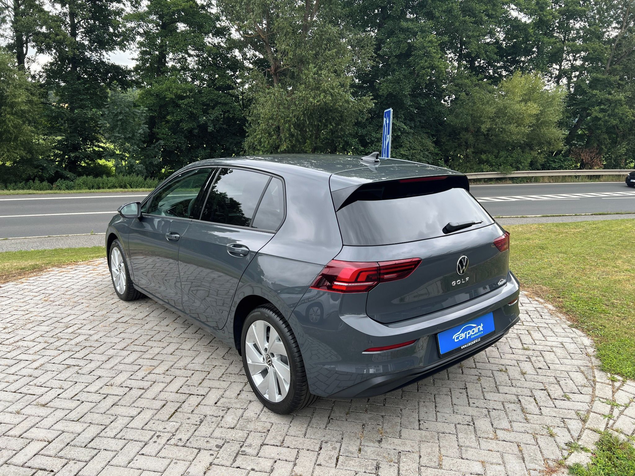 Volkswagen Golf, People 1.5TSi - fotka 4