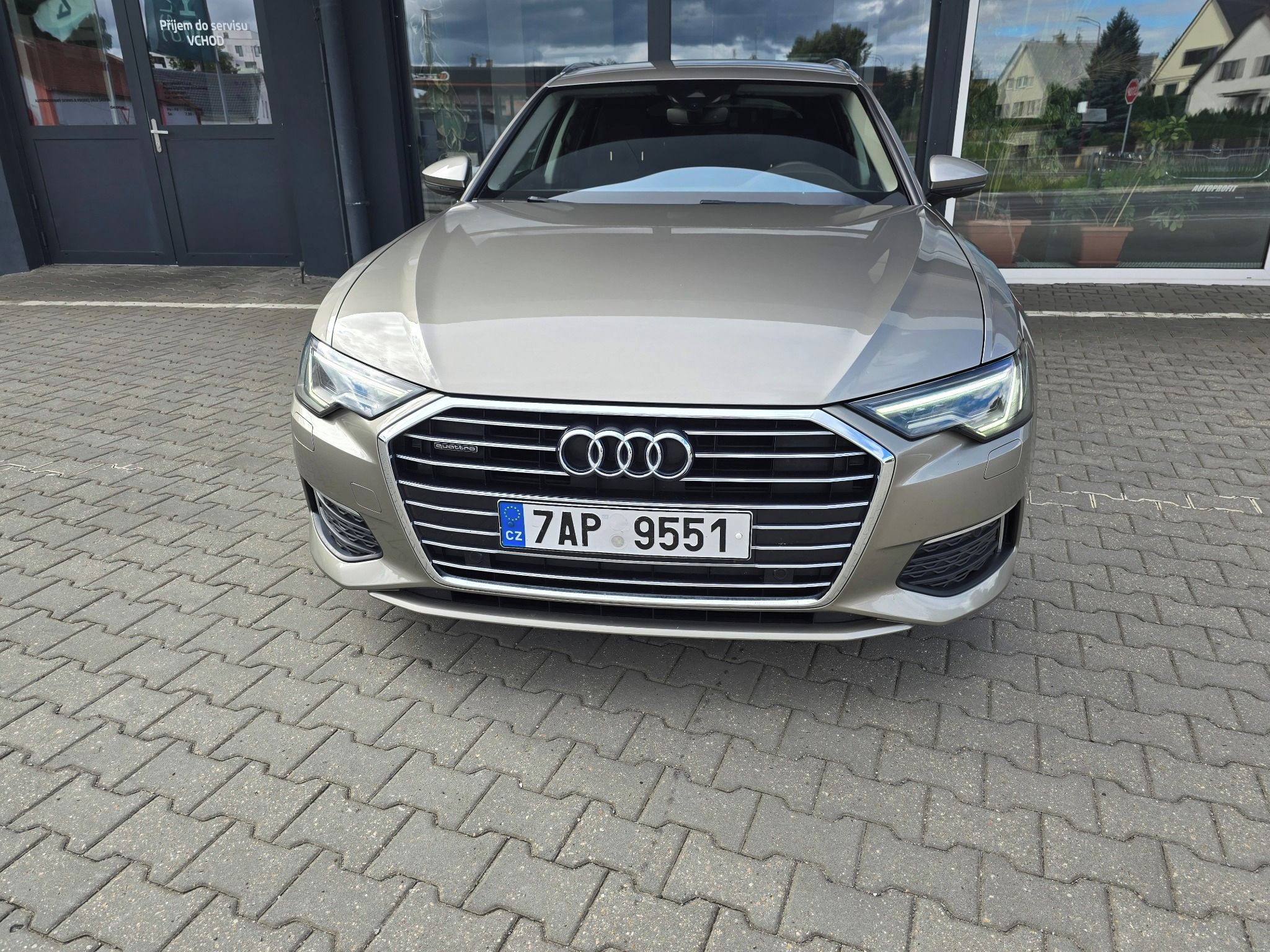 Audi A6 Avant, A6  3,0 TDI avant - fotka 2