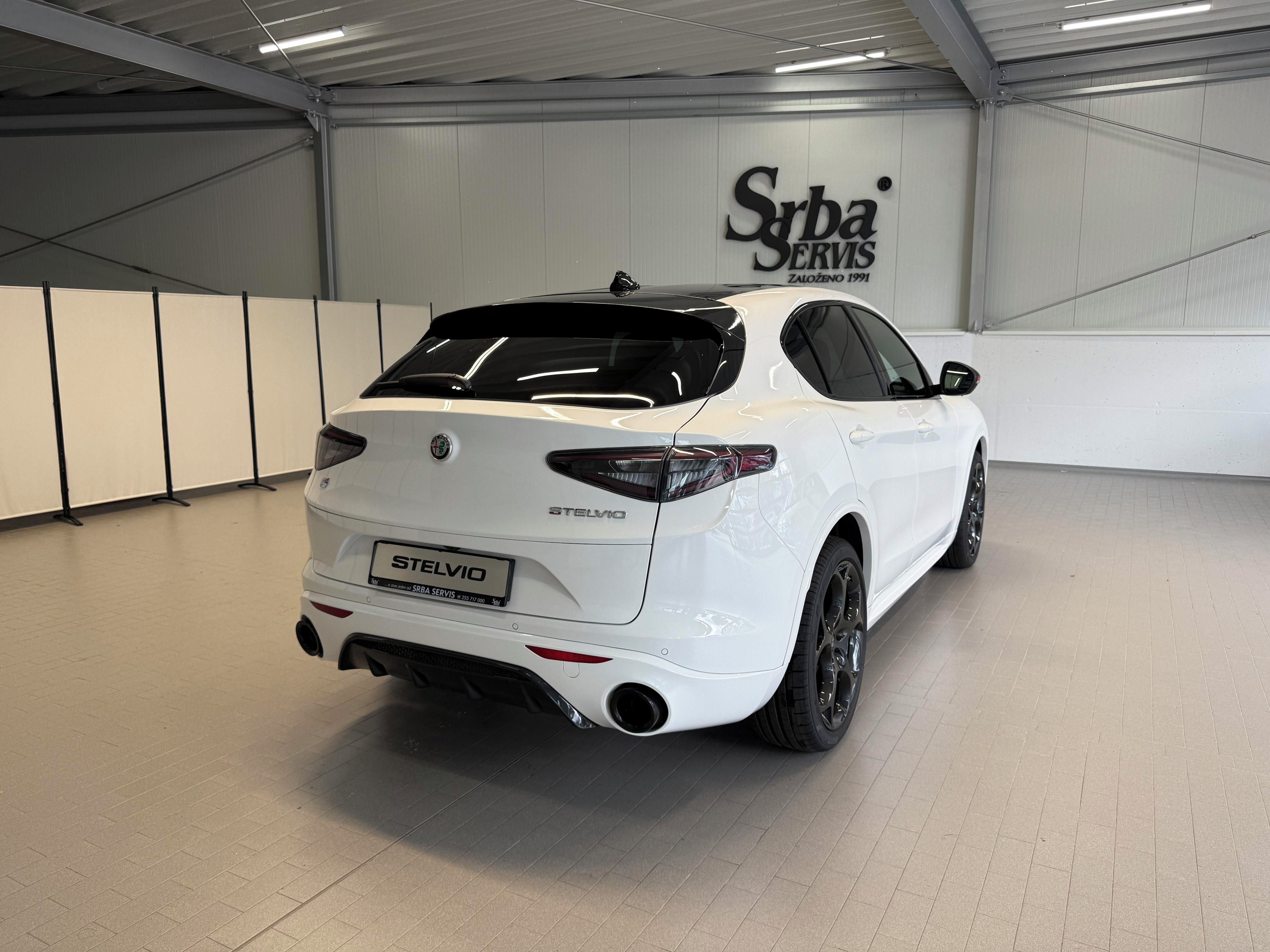 Alfa Romeo Stelvio, 2.0 Turbo 280k Q4 TRIBUTO ITAL - fotka 4