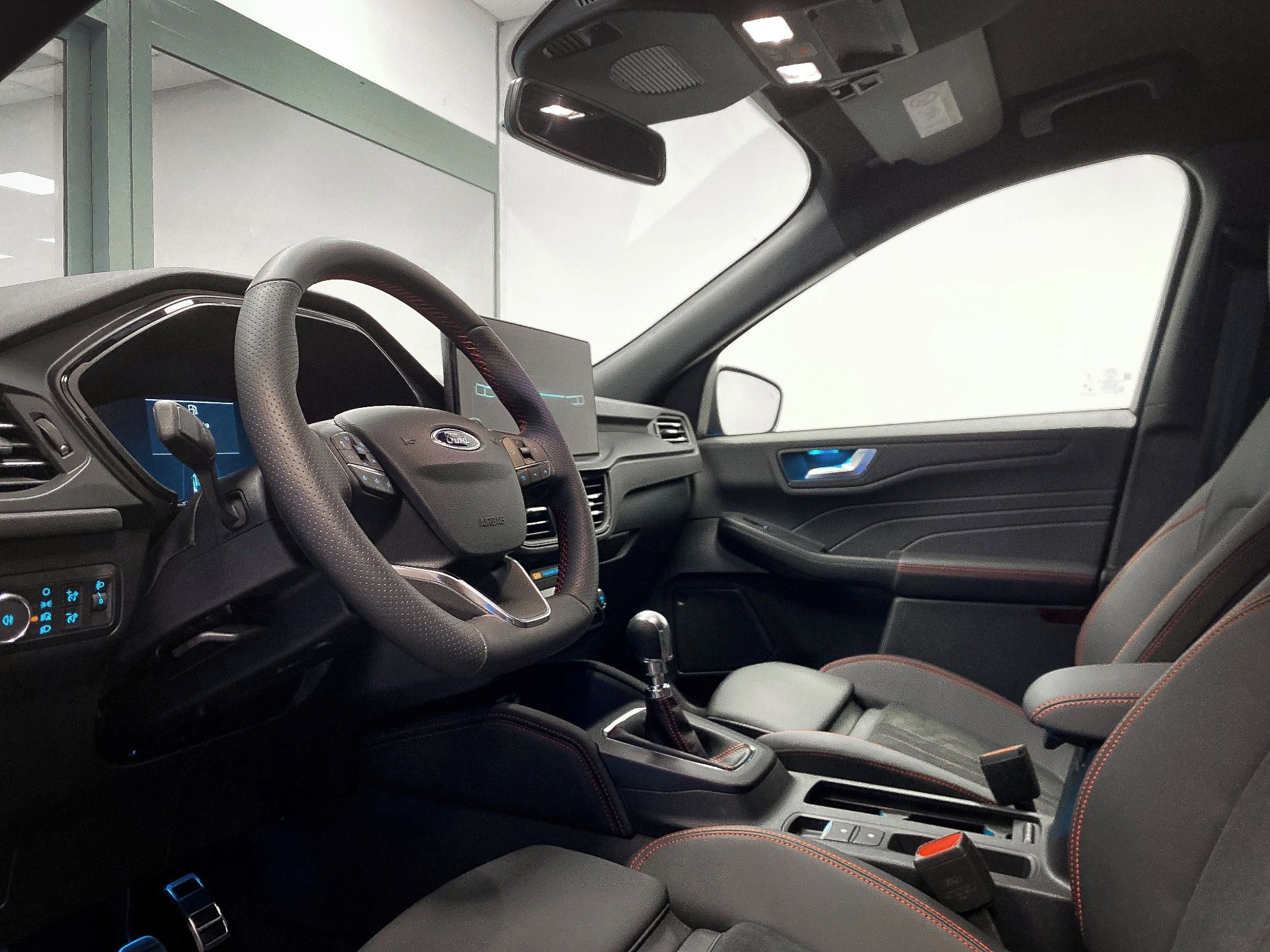 Ford Kuga, 1,5  ST-Line X VÝPRODEJ - fotka 5