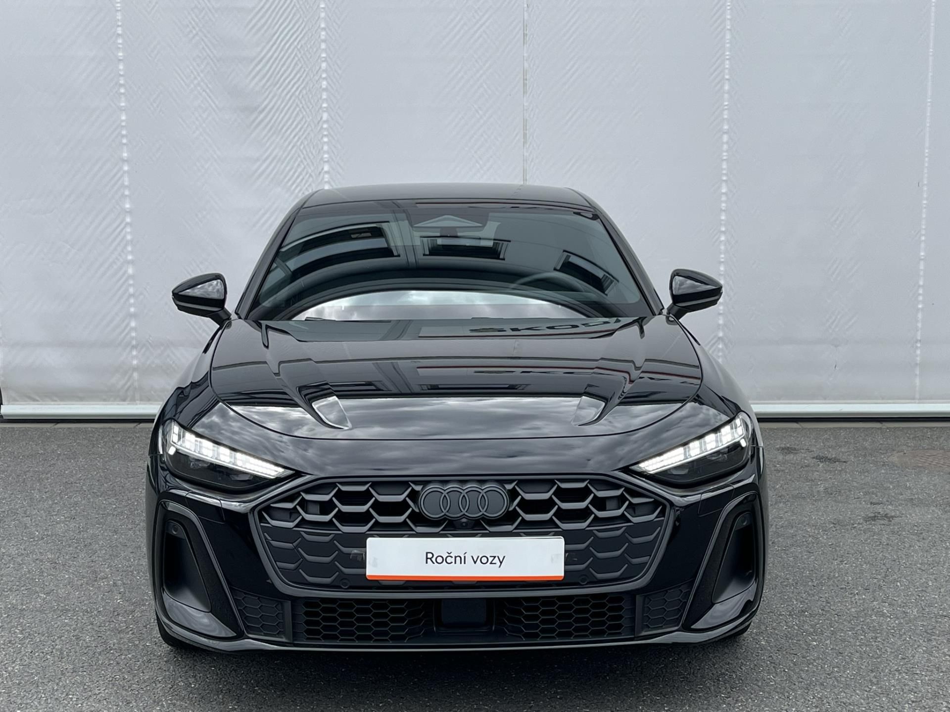 Audi A5, 2.0TDi Quattro 150kW S-Line - fotka 4