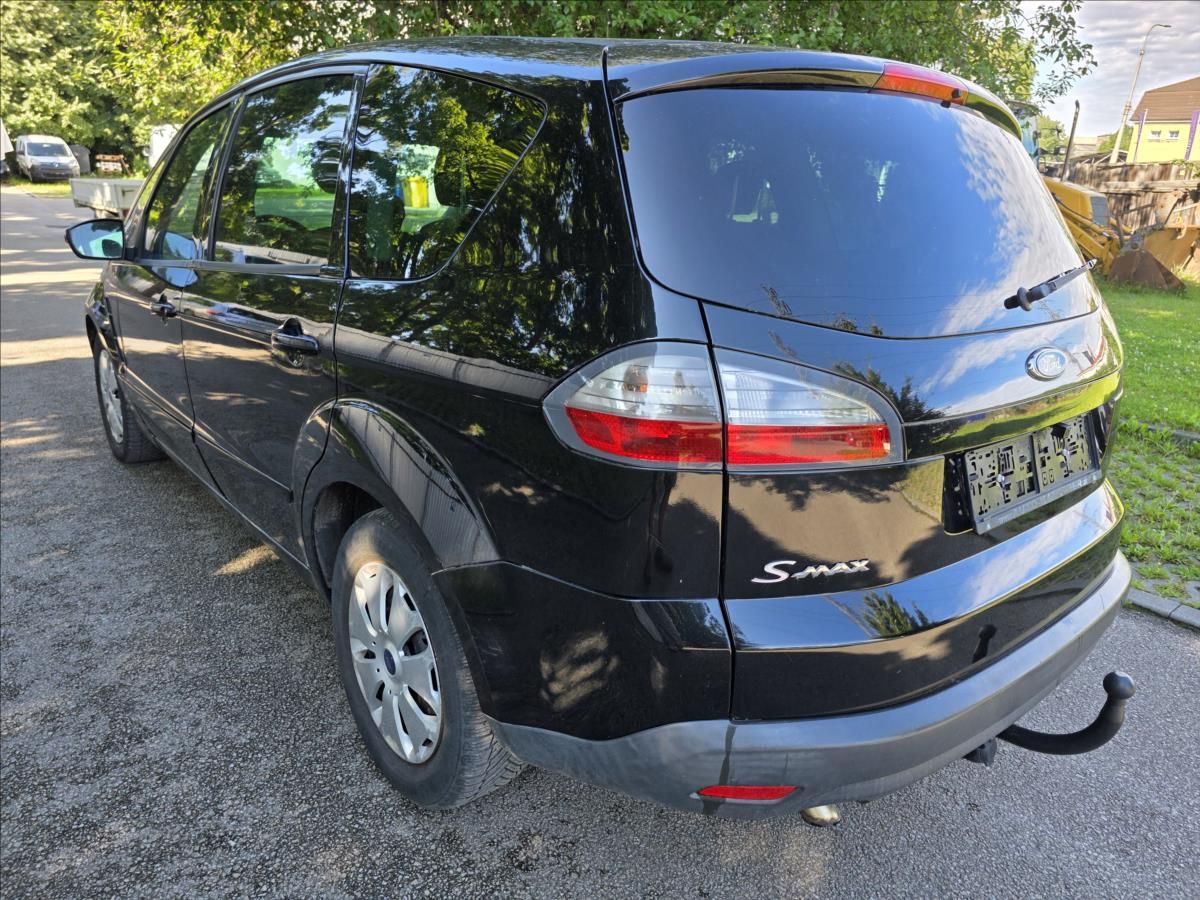 Ford S-MAX, 2,0 2.0TDCI 96KW TITANIUM  2.0 - fotka 4
