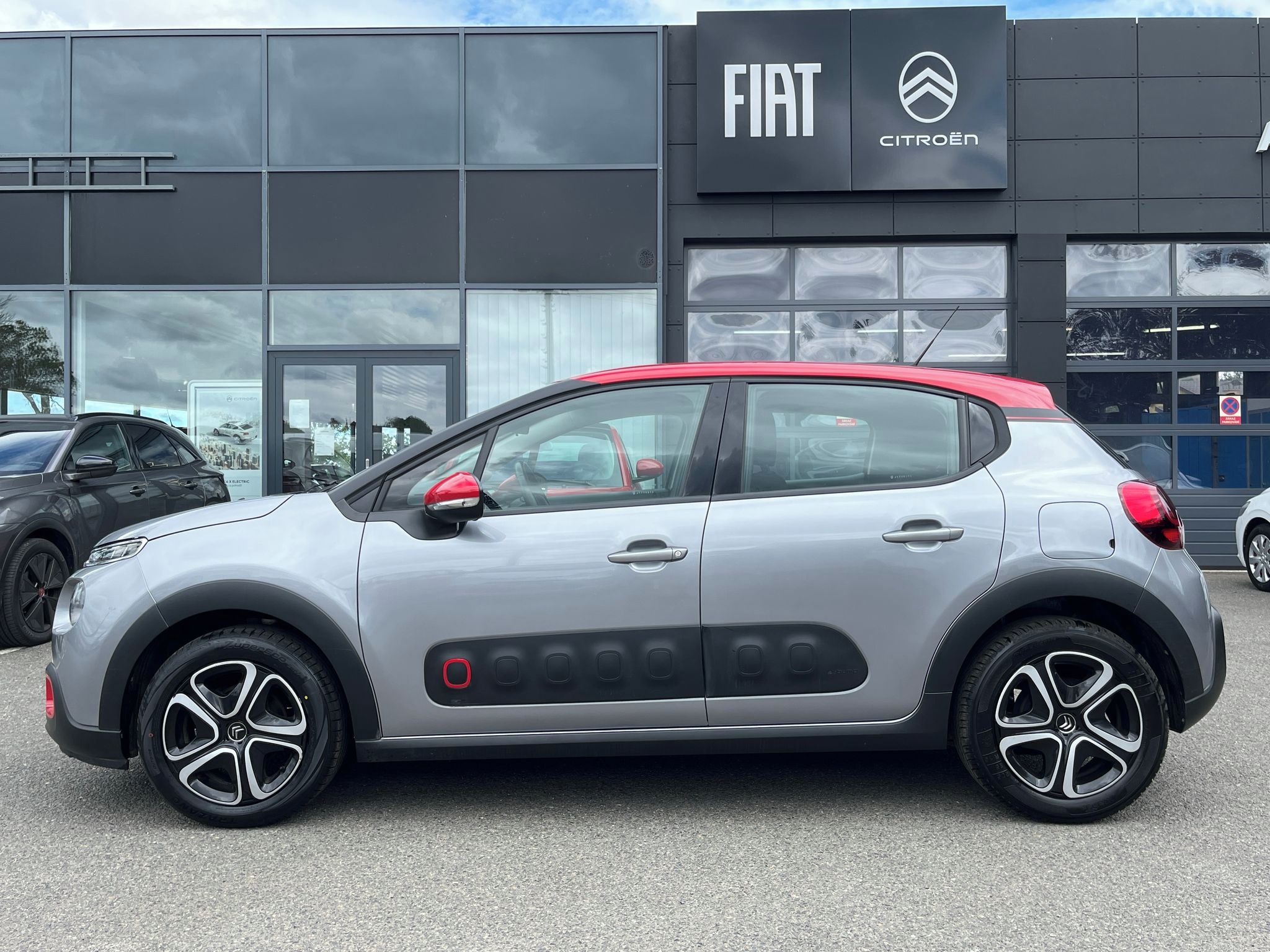 Citroën C3, 1.2 82k ZÁRUKA SERVIS DISPLEJ - fotka 4