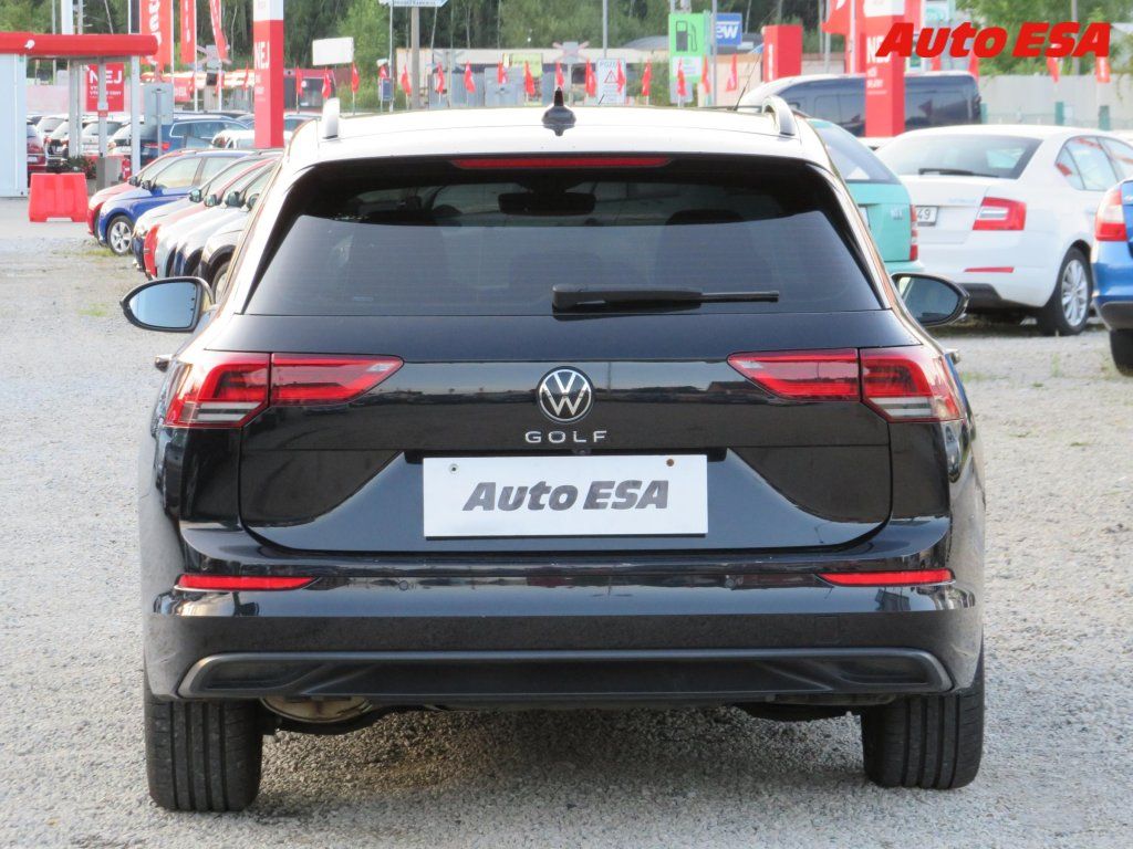 Volkswagen Golf, 2.0 TDi,ČR,Life - fotka 5