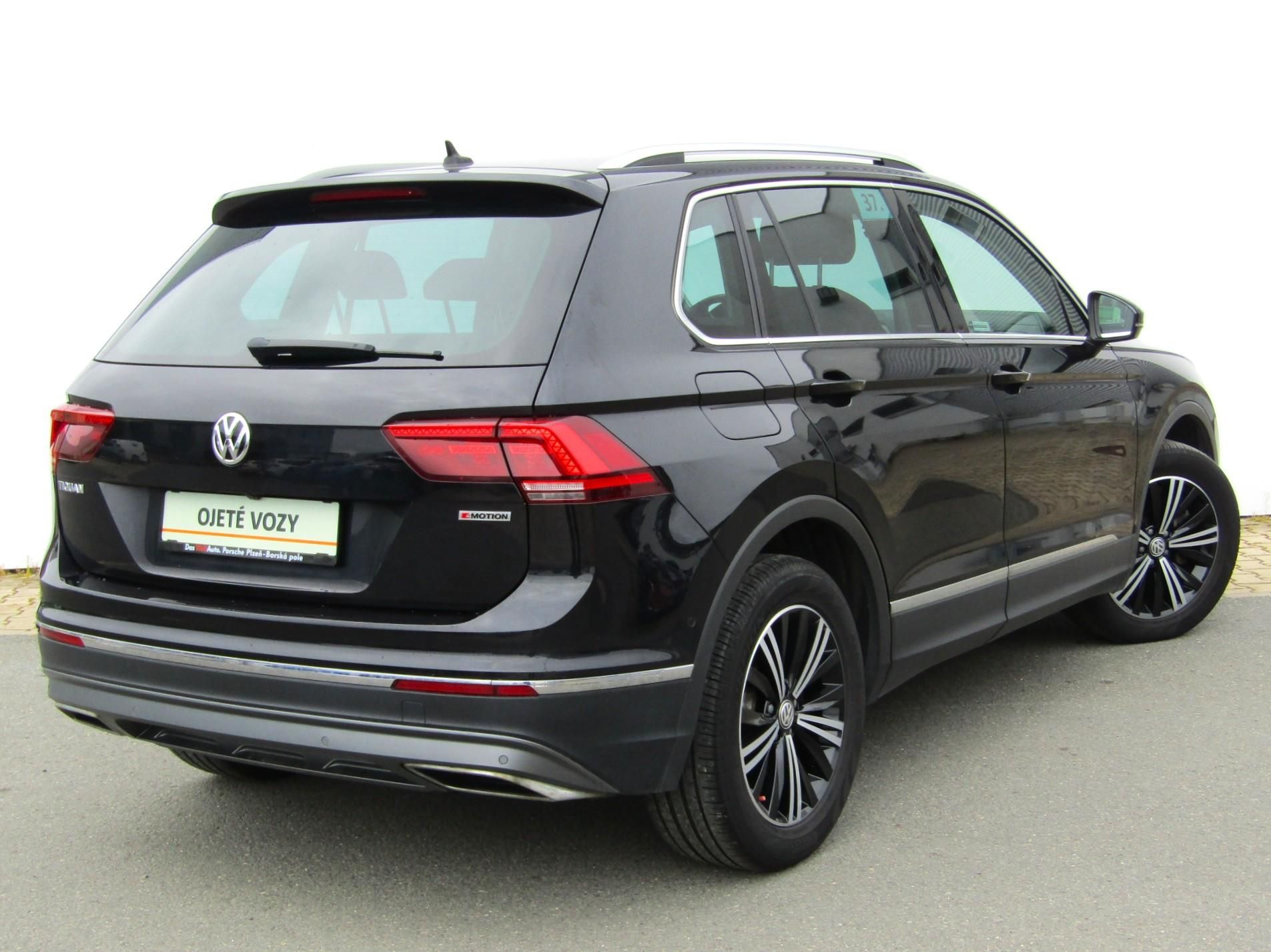 Volkswagen Tiguan, Highline 2.0 BiTDI DSG 4MOTION - fotka 2