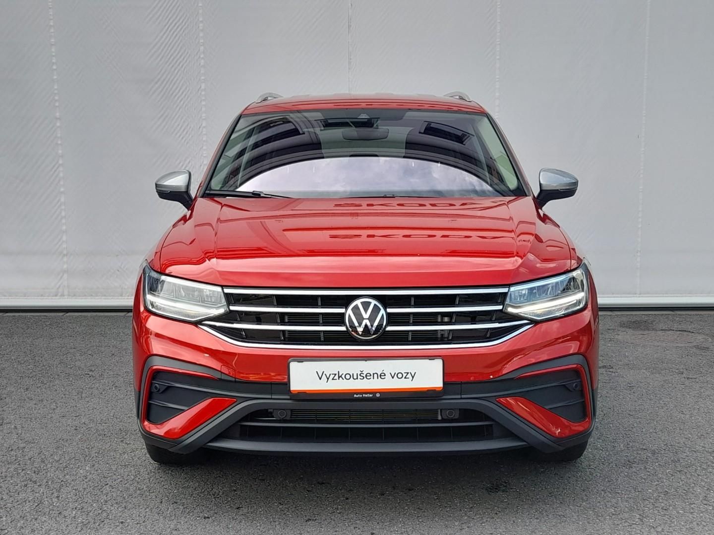 Volkswagen Tiguan Allspace, Life 2,0 TDI 110 kW,7-míst - fotka 2