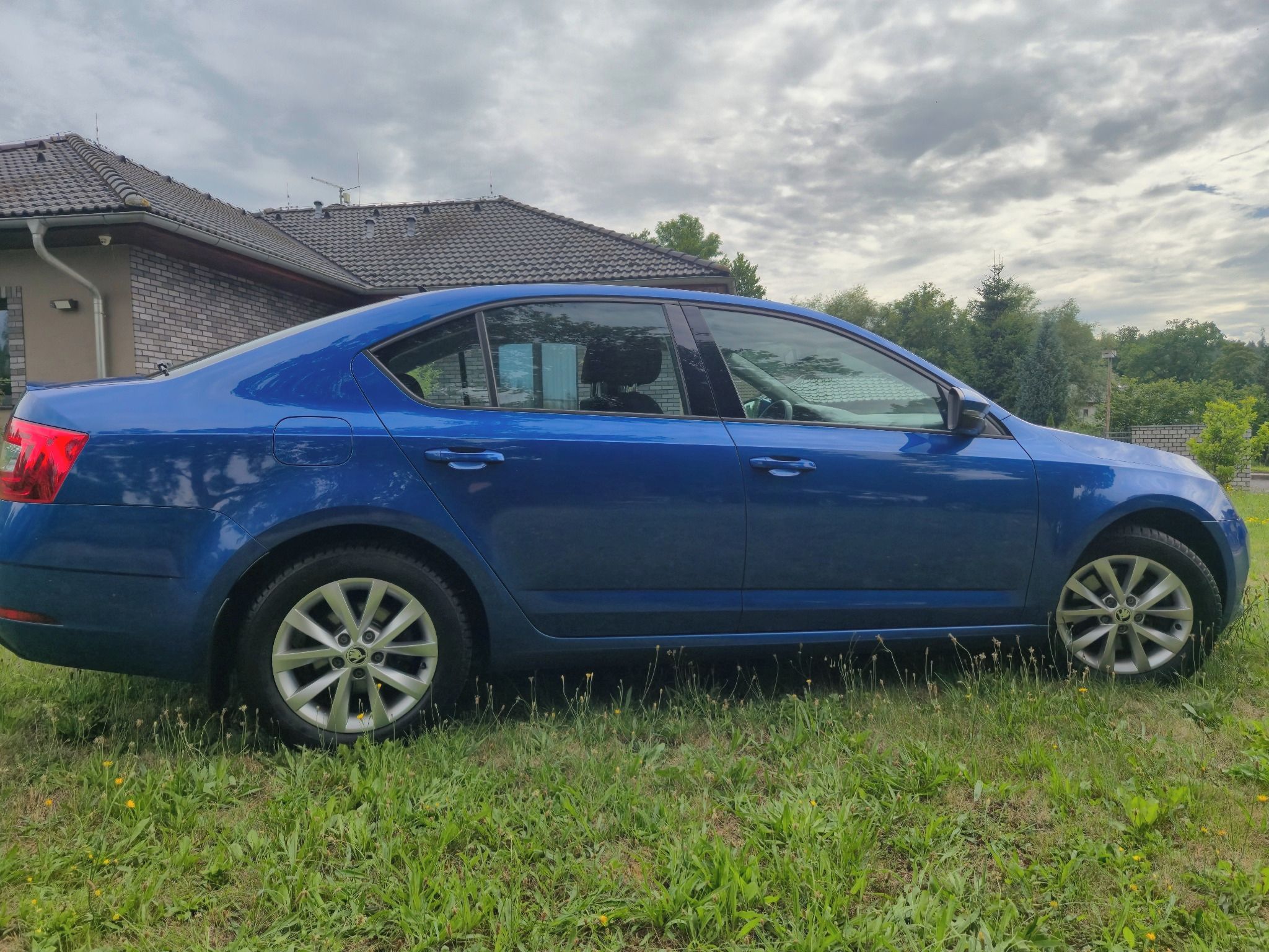 Škoda Octavia, plny servis ,záruka, DSG - fotka 6
