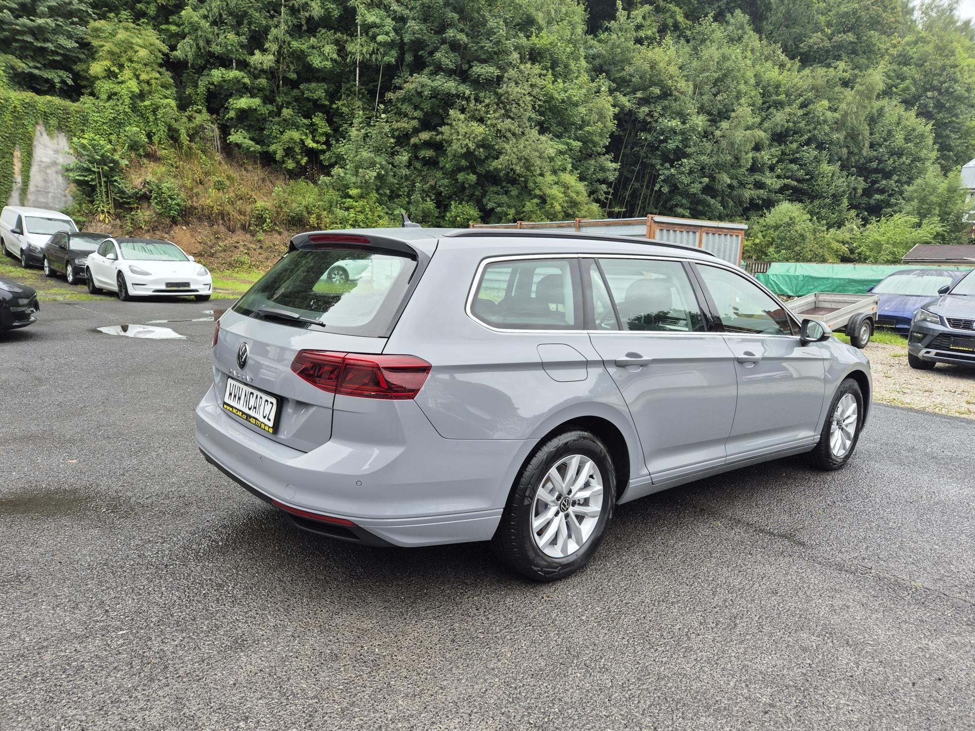 Volkswagen Passat Variant, 2,0TDi,110kw,DSG,16ALU - fotka 5