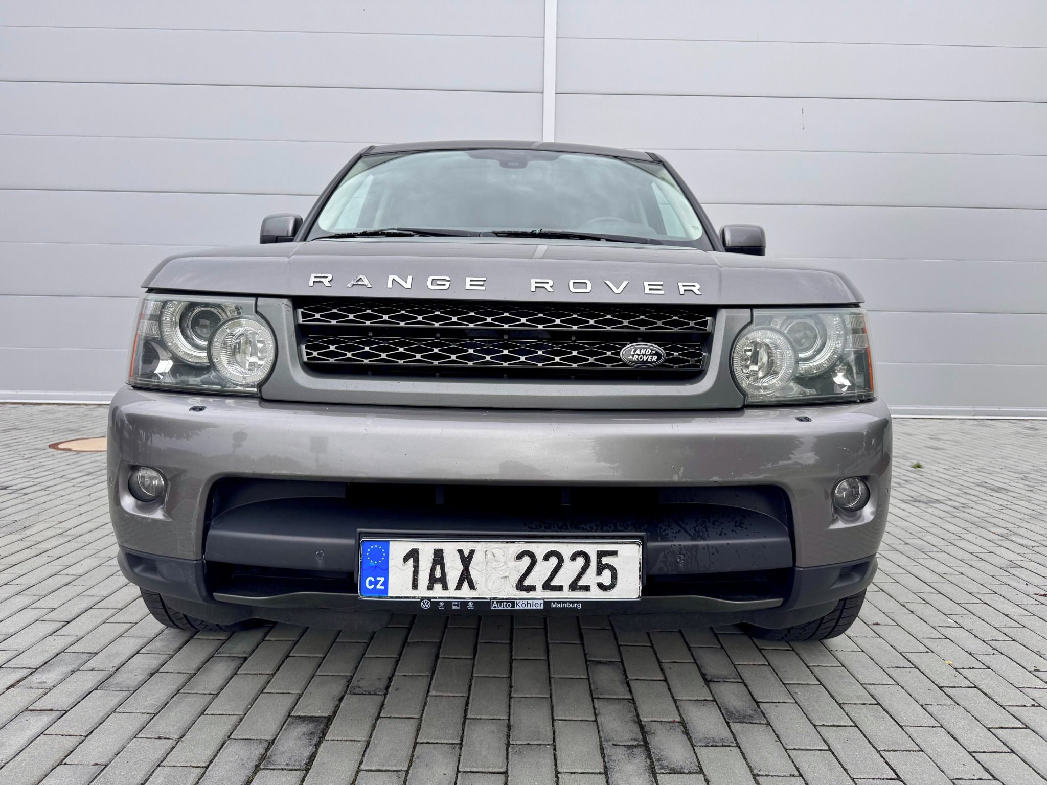 Land Rover Range Rover Sport, 3.0 TDV6 180kW 4x4 SPORT HSE - fotka 2