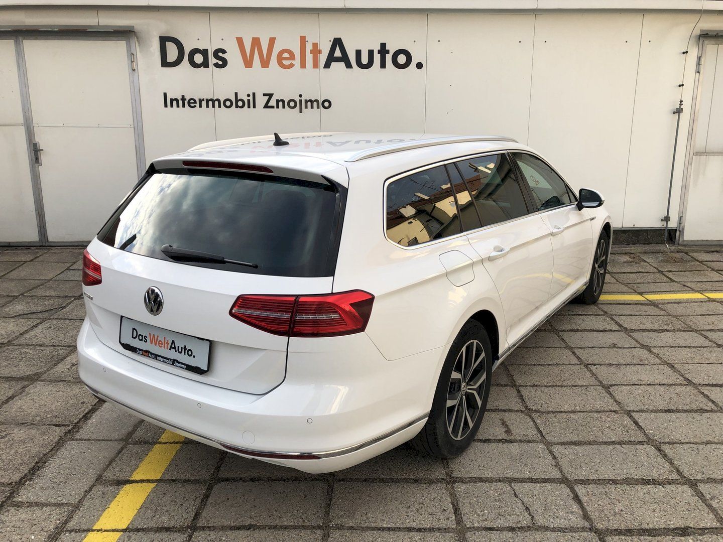 Volkswagen Passat Variant, 2.0 TDI 140kW BMT 4MOT DSG HL - fotka 2