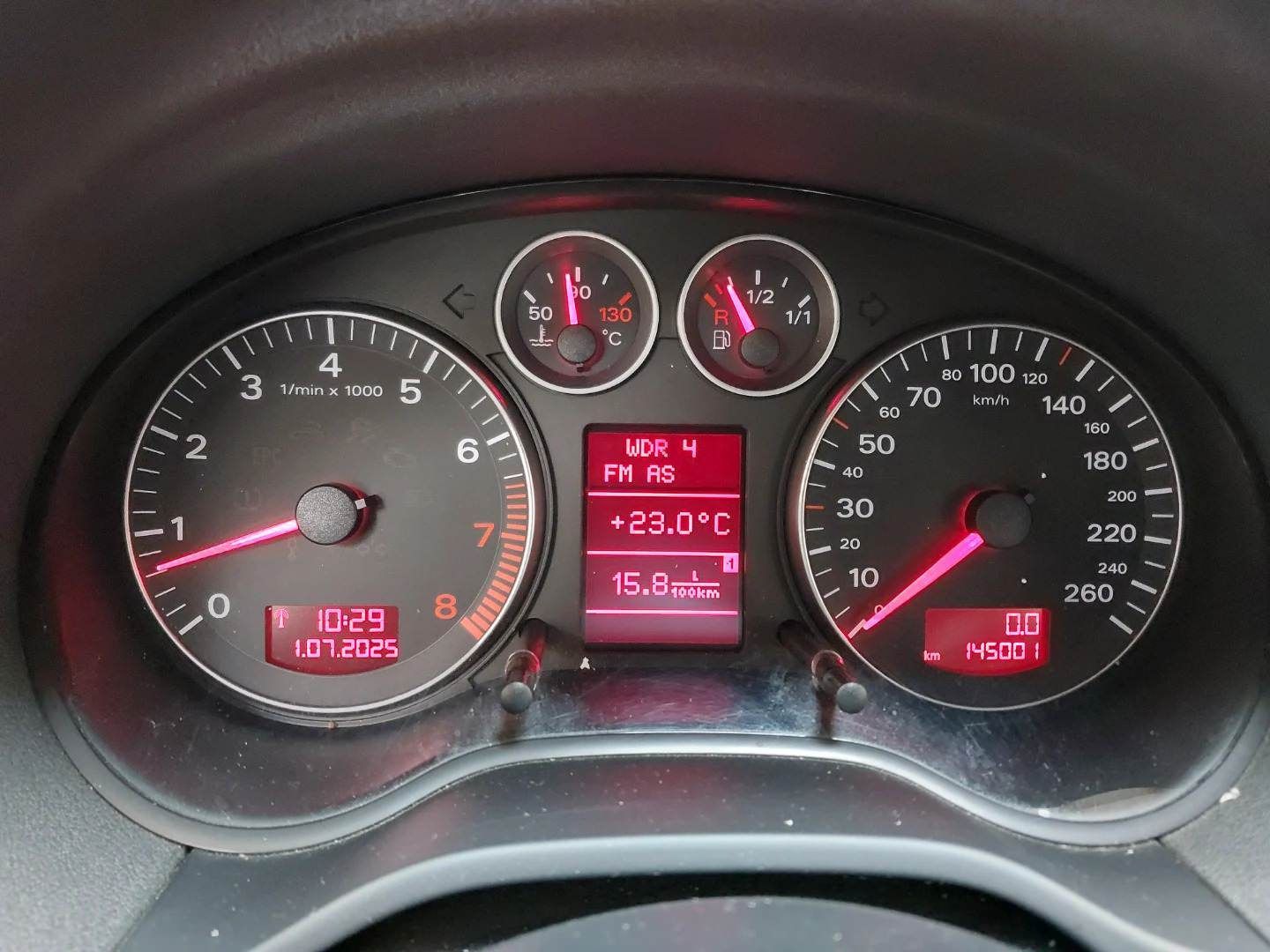 Audi A3, 1.6 Mpi 75KW 145tkm 5.dv  2007 - fotka 4
