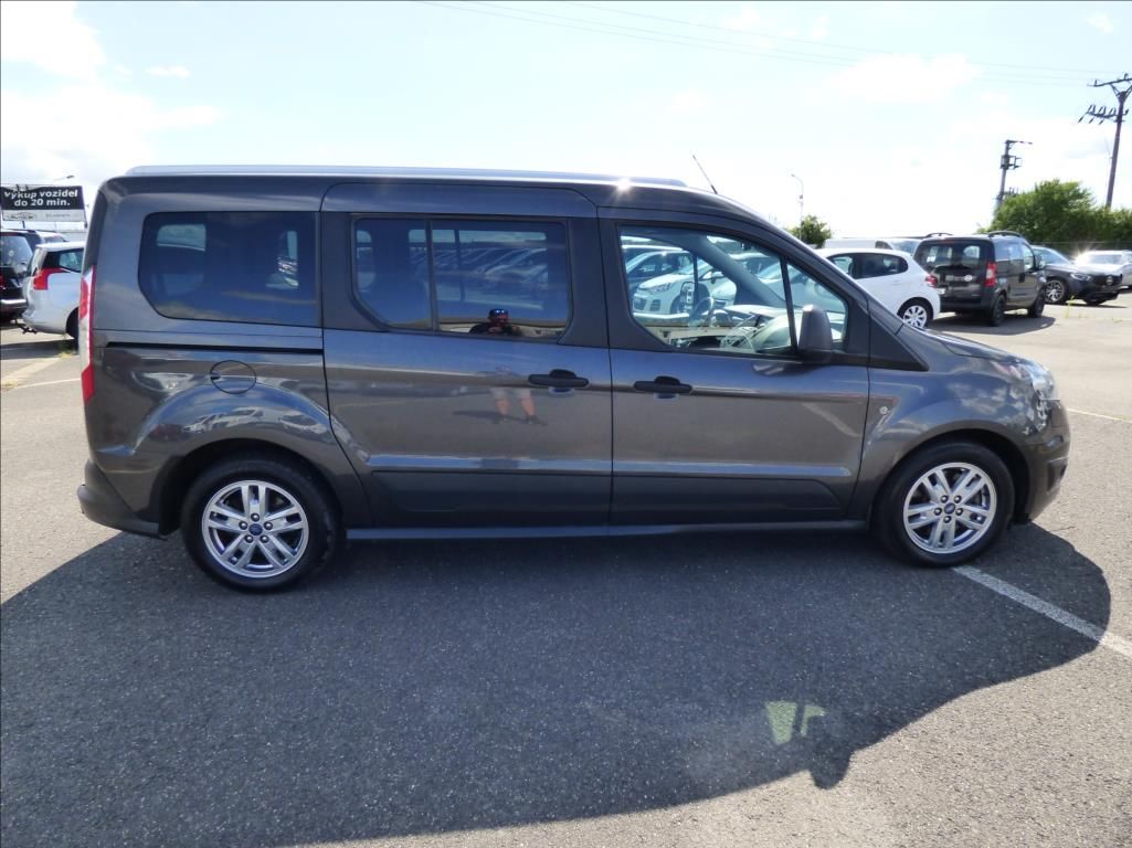 Ford Tourneo Connect, 1,5 TDCi,88kW,7míst,Klima,serv - fotka 2