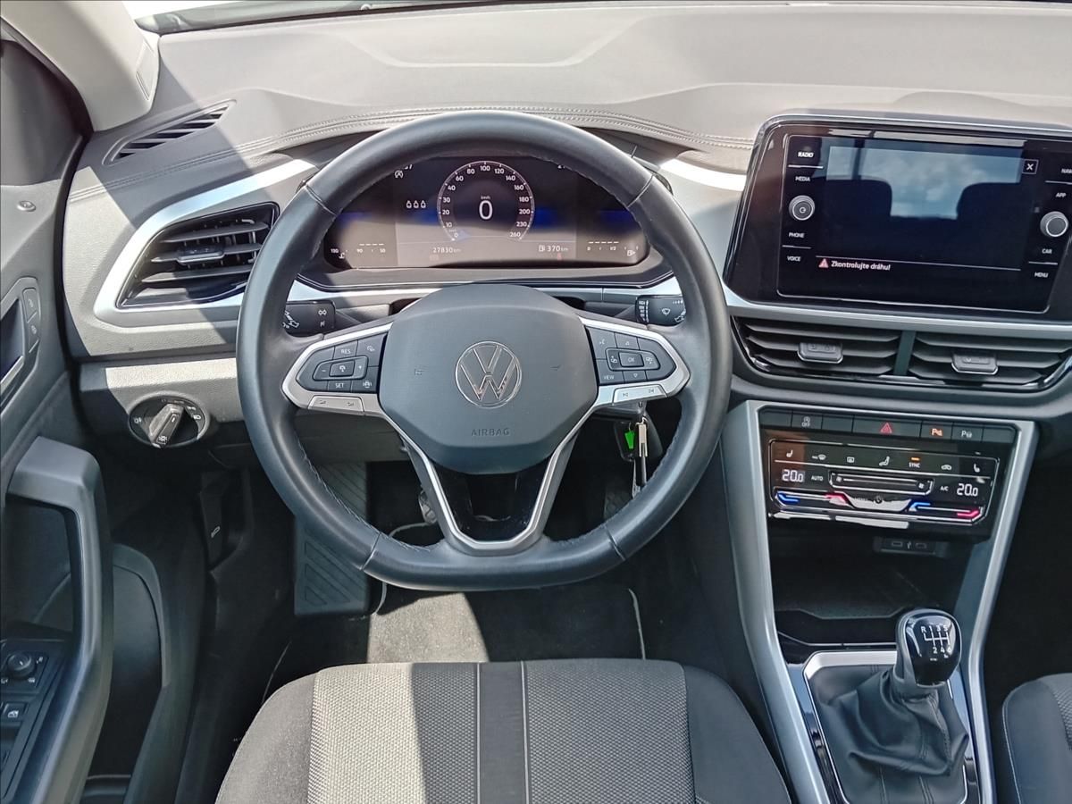 Volkswagen T-Roc, 1,0 TSi 81kW LIFE - fotka 6