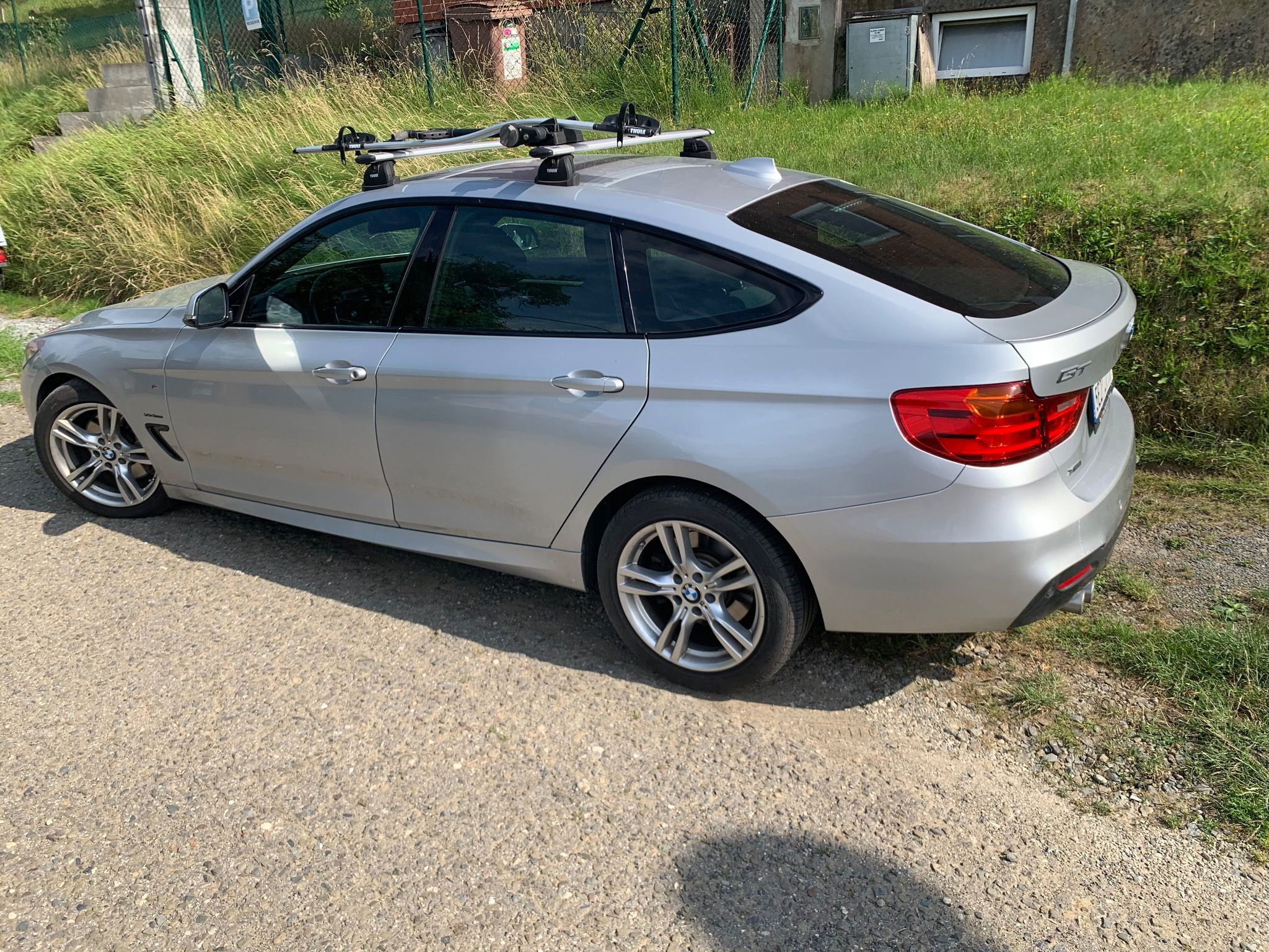 BMW Řada 3, 335d xDrive - fotka 3