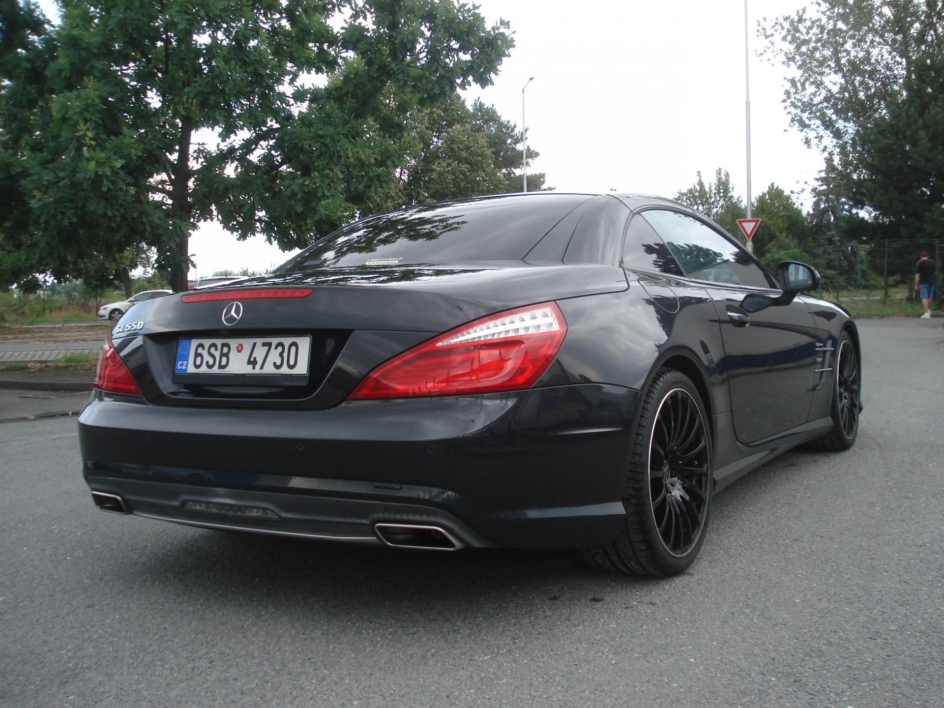 Mercedes-Benz SL, 550 EDITION 1 - fotka 5