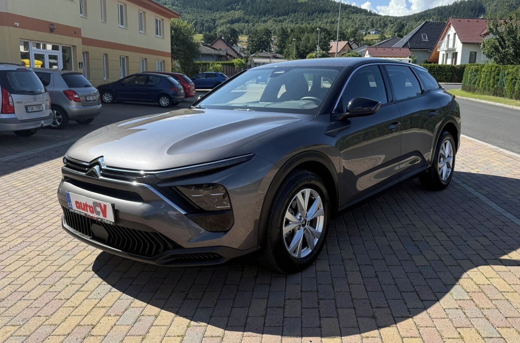 Citroën C5 X, 1.2 PureTech 96kW AUTOMAT FEEL - fotka 2