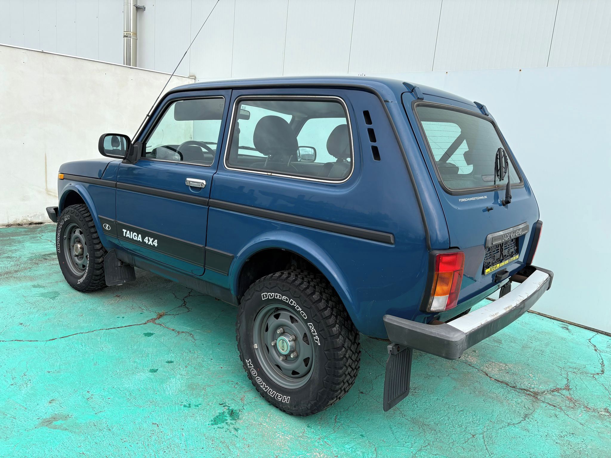 Lada Niva, 1.7, 61kW, 4x4 - fotka 4