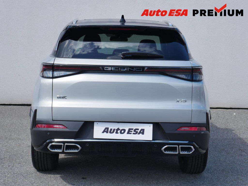 BAIC X7, 1.5T,ČR,AT,LED,panorama - fotka 5