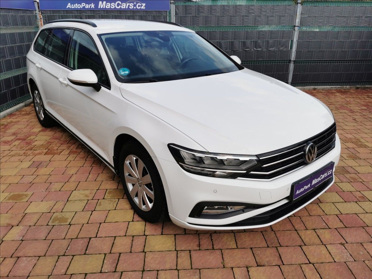 Volkswagen Passat Variant, 2.0 TDI DSG/LED/KAMERA - fotka 3