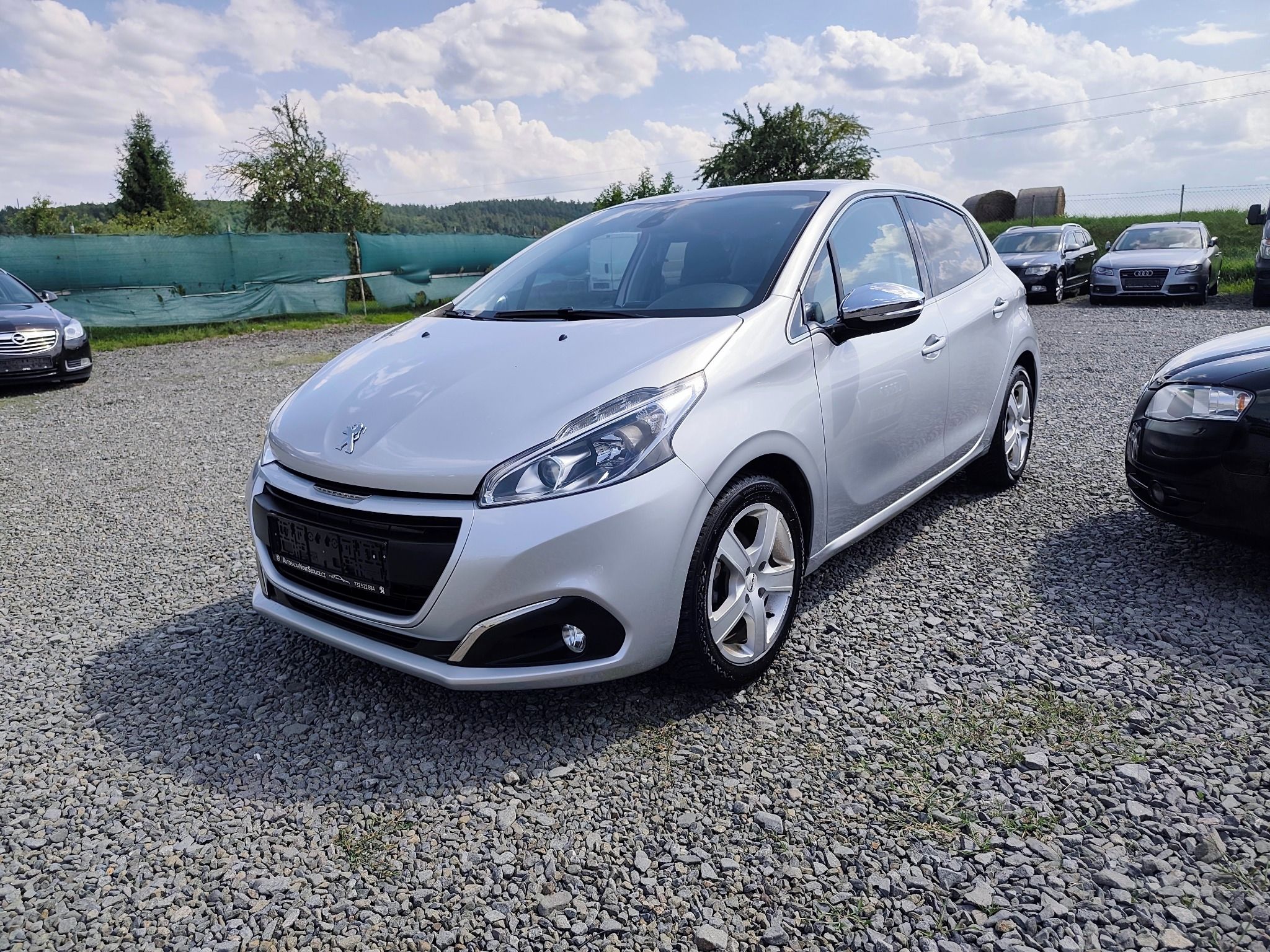 Peugeot 208, 1.2 Automat, Klima, Tempomat - fotka 3