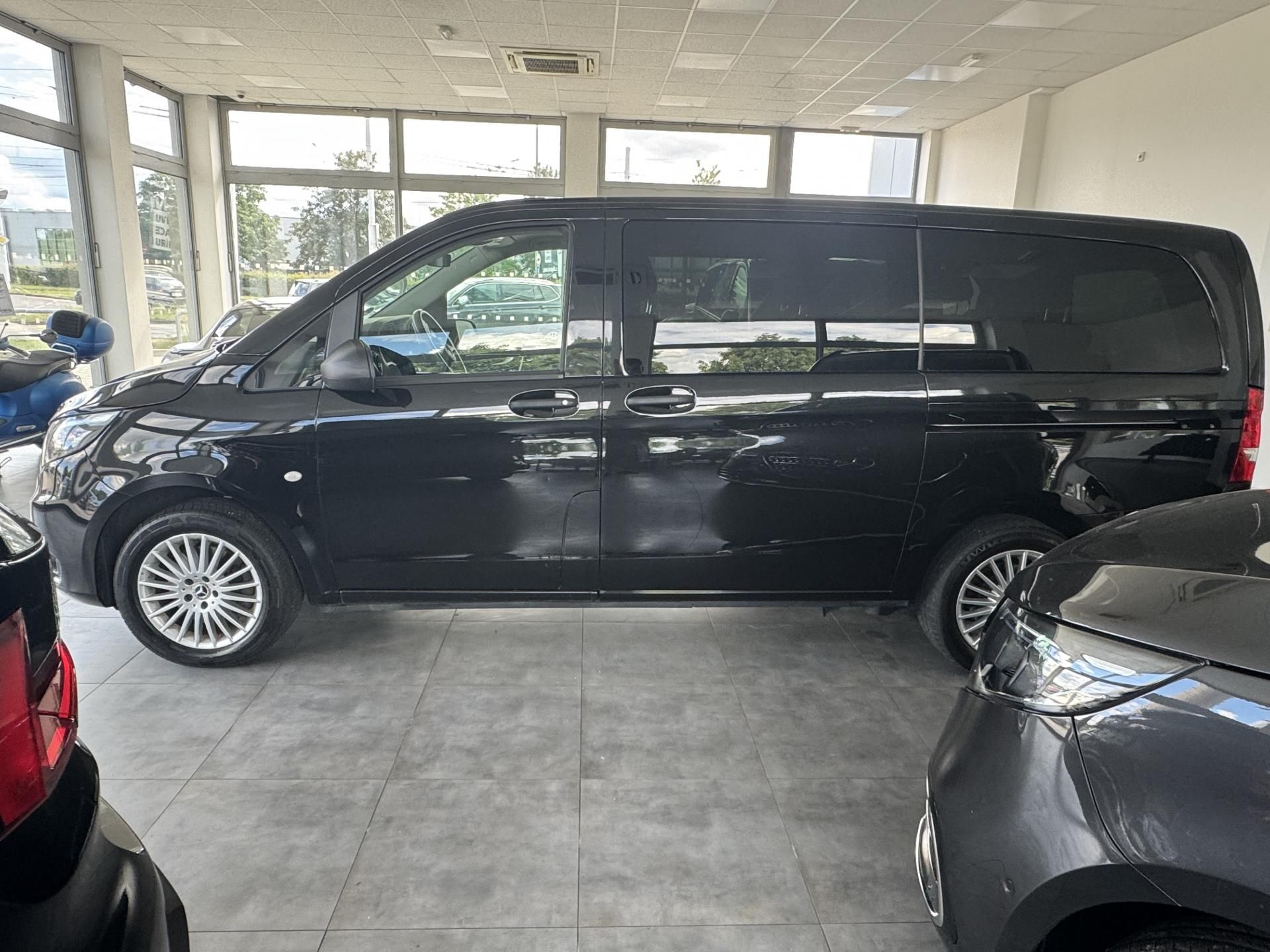 Mercedes-Benz Vito, TOURER 116CDi Aut 4x4 9.MÍST L - fotka 4