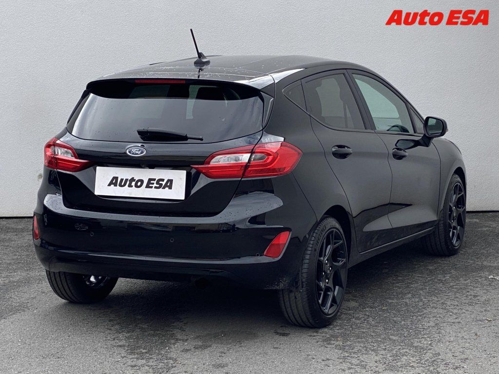 Ford Fiesta, 1.0 EB,Titanium,navi - fotka 4