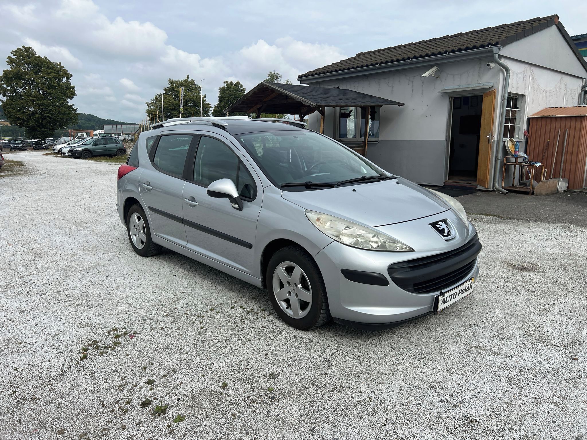 Peugeot 207, 1.4i - fotka 5