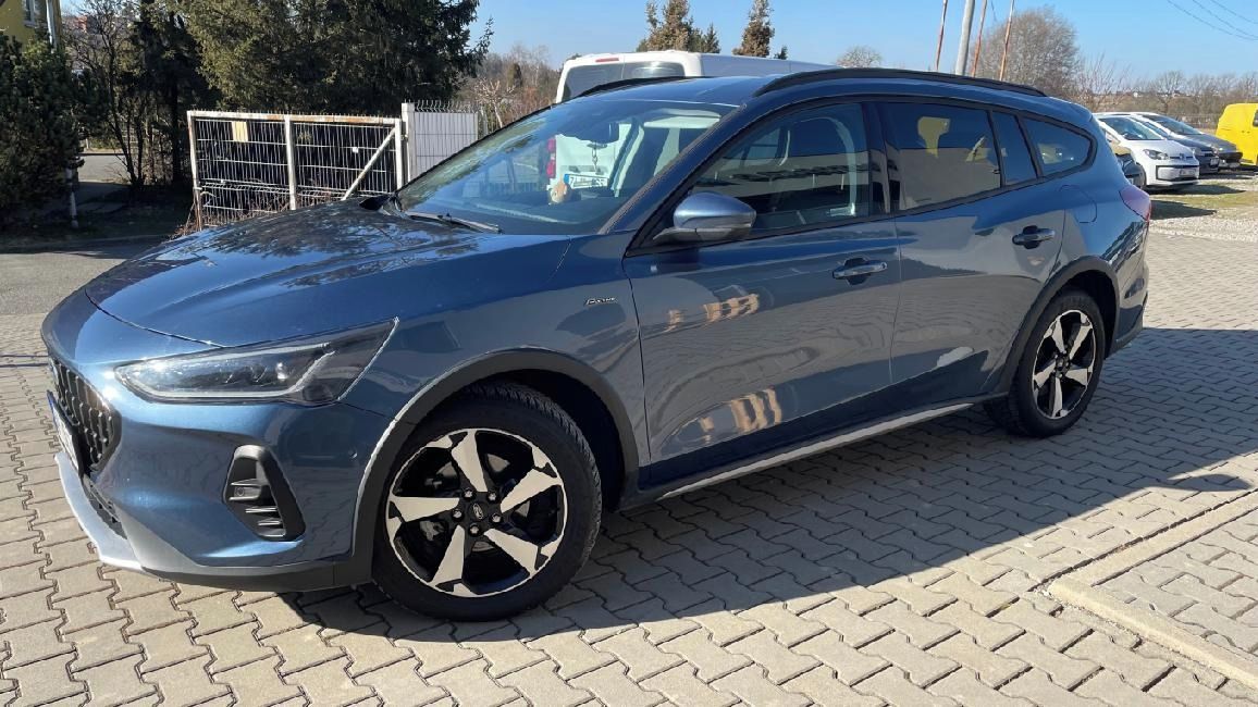 Ford Focus, 1,0 114 kW ACTIVE X HYBRIT /AT - fotka 3
