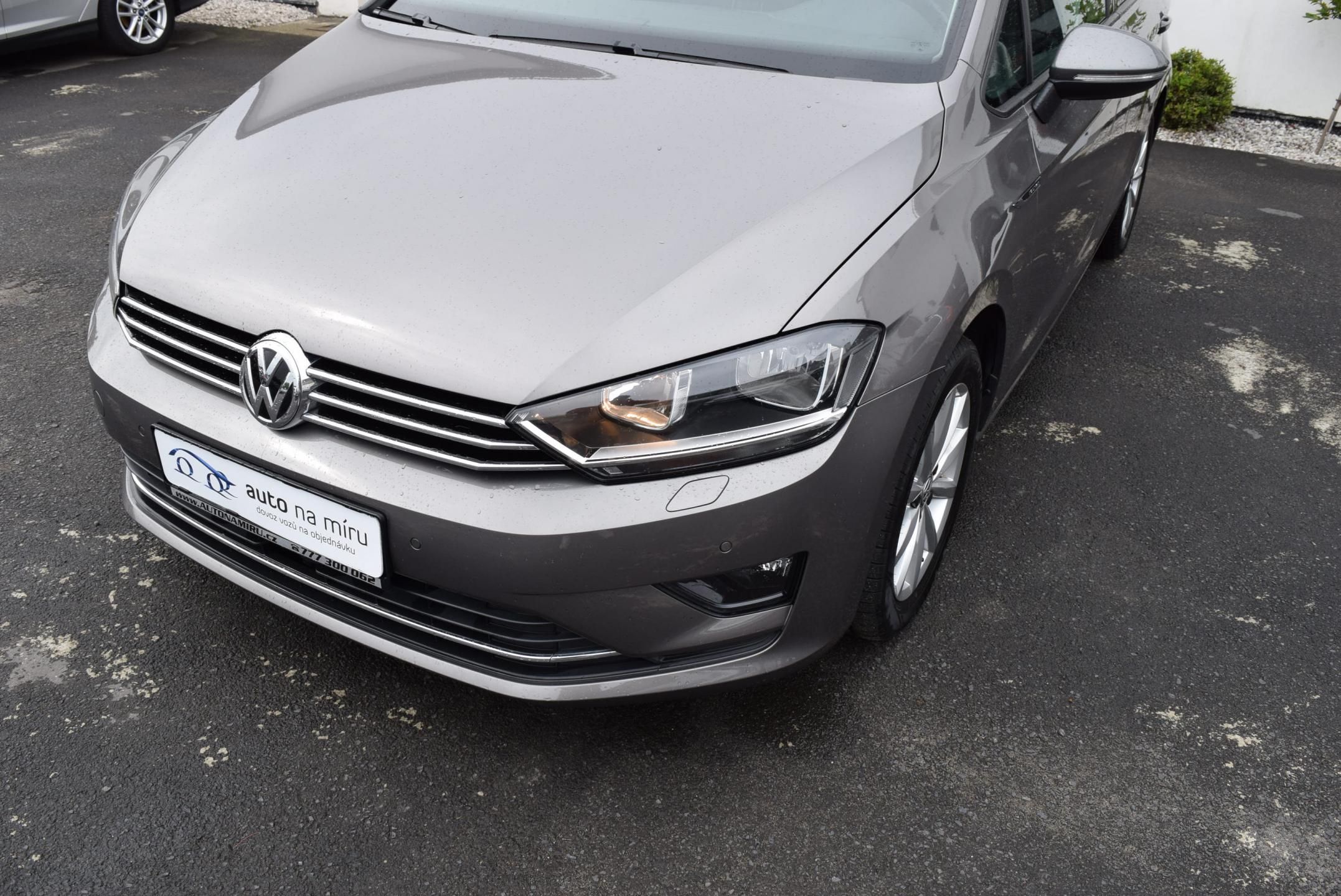 Volkswagen Golf Sportsvan, 1.4TSI 92kw SPORT BMT TAŽ NAVI - fotka 2