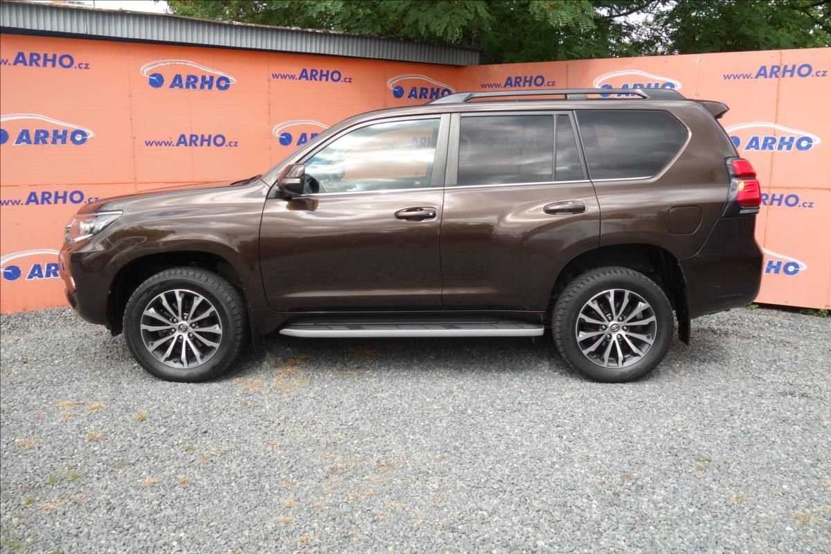 Toyota Land Cruiser, 2,8 D-4D, ČR, 1 MAJ., SERV.KN. - fotka 4