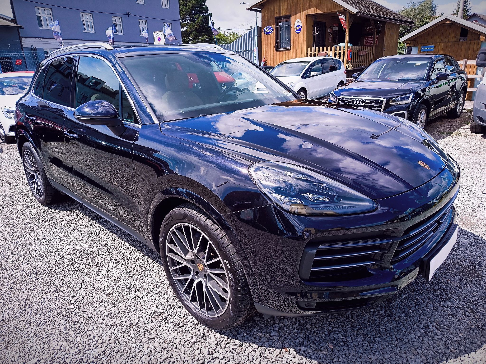 Porsche Cayenne, 3,0i V6 24V. Elll ČR - fotka 3