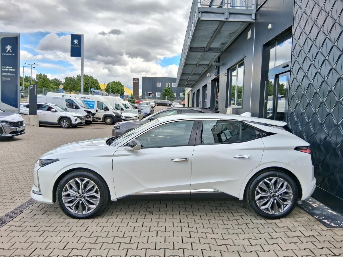 DS 4, TROCADERO 1.5 BHDI 96 KW - fotka 4