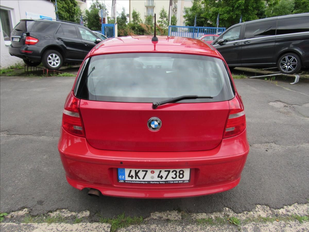 BMW Řada 1, 1,6 90kW 116I - fotka 5