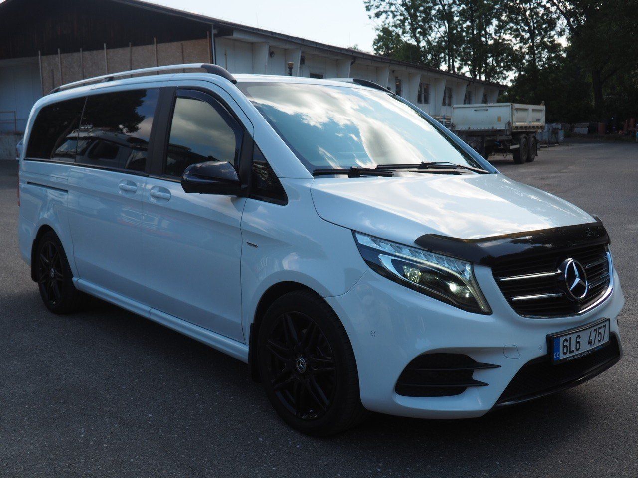 Mercedes-Benz Třídy V, 250D, Led, 360°, AMG Black Ed - fotka 5