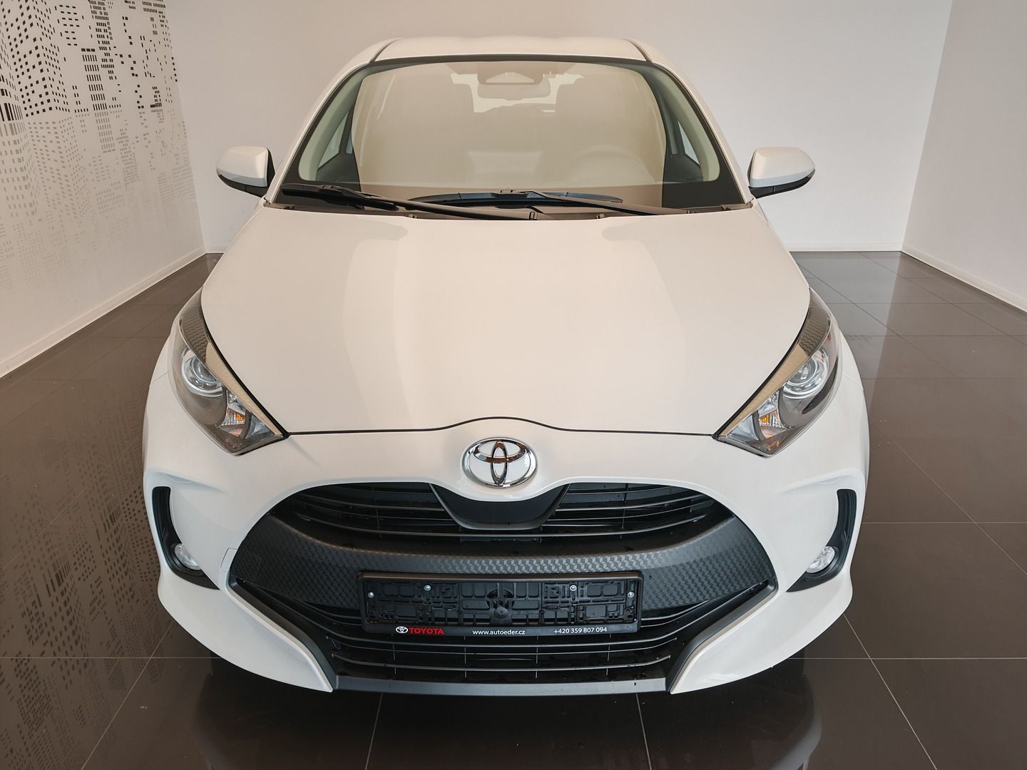 Toyota Yaris, 1.5 Hybrid Comfort - fotka 2