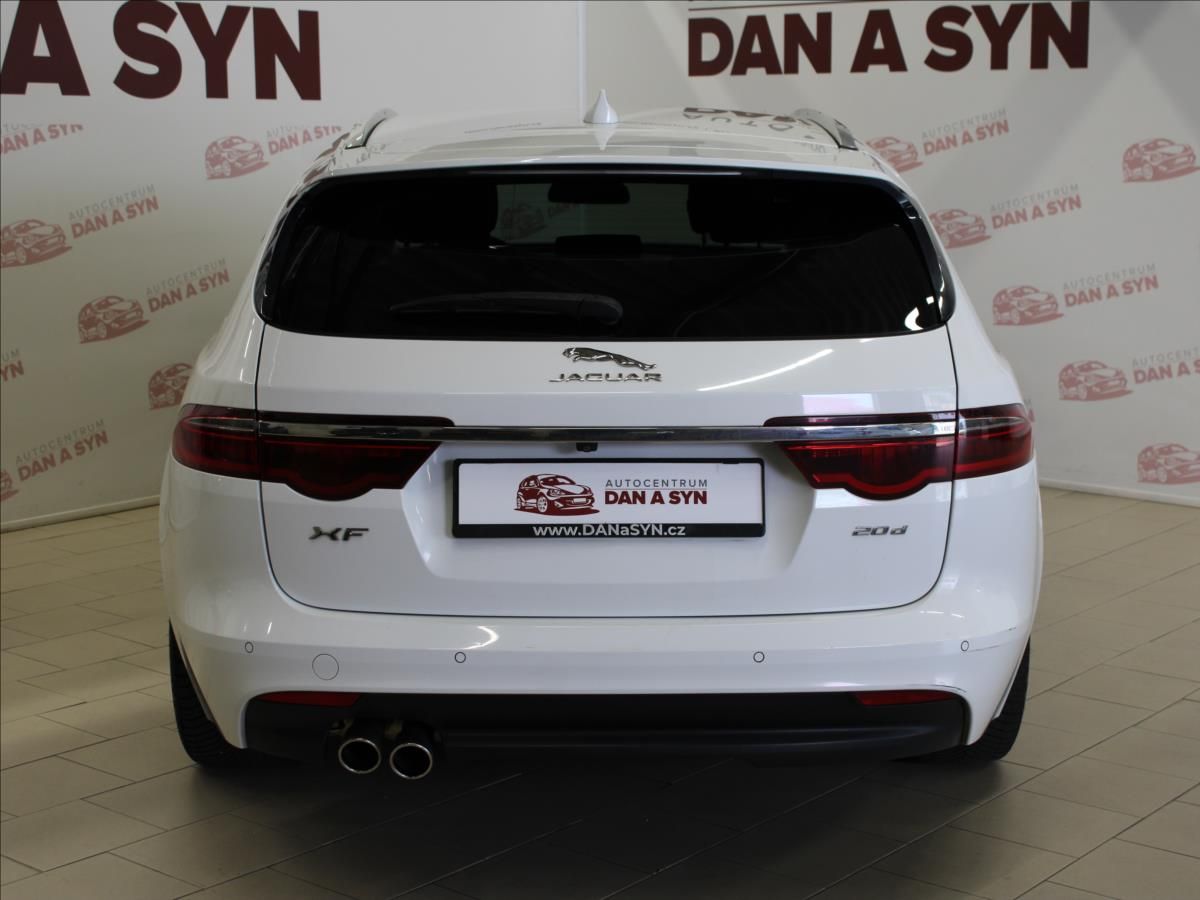 Jaguar XF, 2,0 d 132KW NAVI, KŮŽE, AUT, - fotka 5