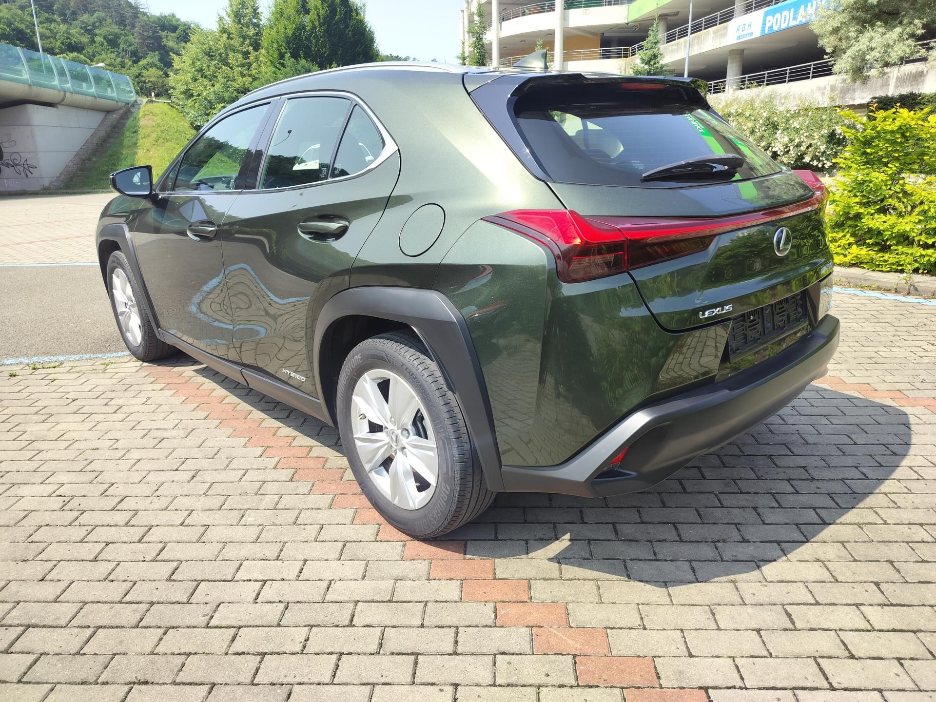 Lexus UX 250h, BUSINESS edition,alcantara - fotka 5