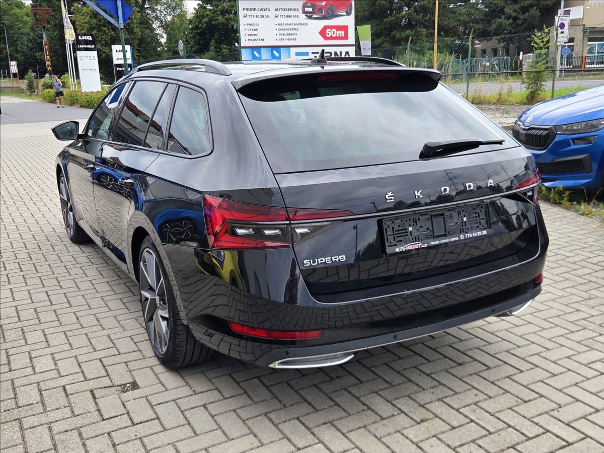 Škoda Superb, 2,0 TDi DSG SPORTLINE *TAŽNÉ*C - fotka 2