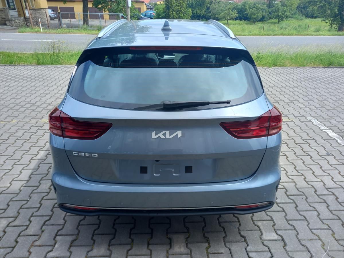 Kia Cee´d, 1,5 T-GDi GPF SPIN (2025) - fotka 3
