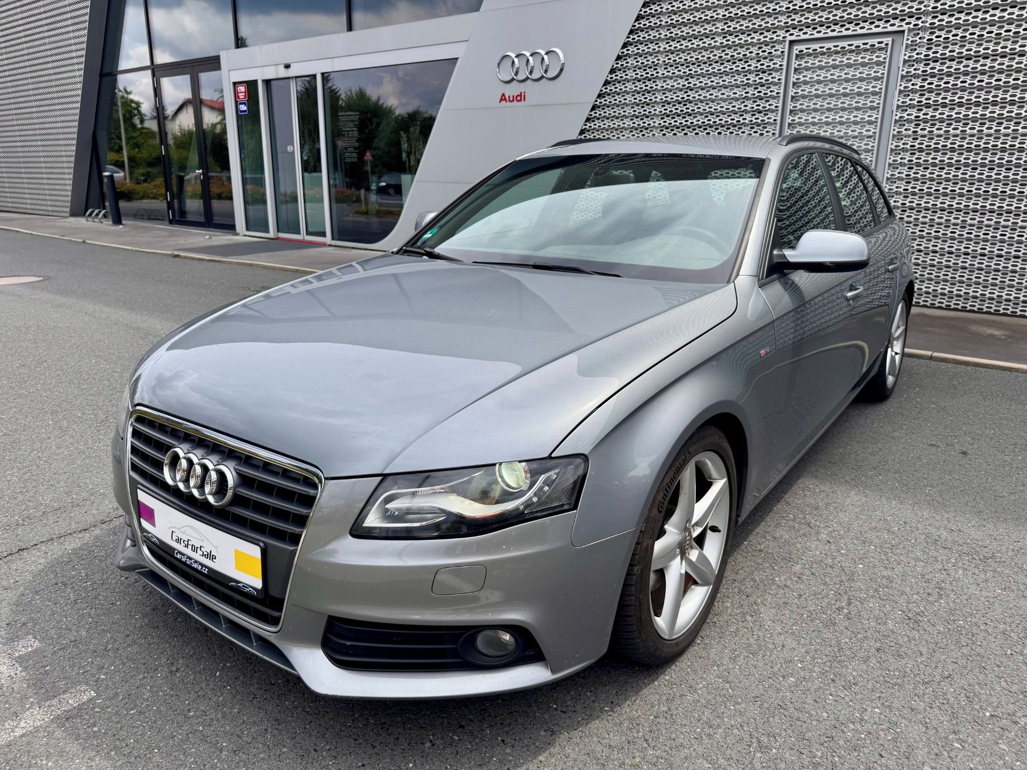 Audi A4 Avant, 2.0 TDI 3xS line Sportpaket!!! - fotka 3