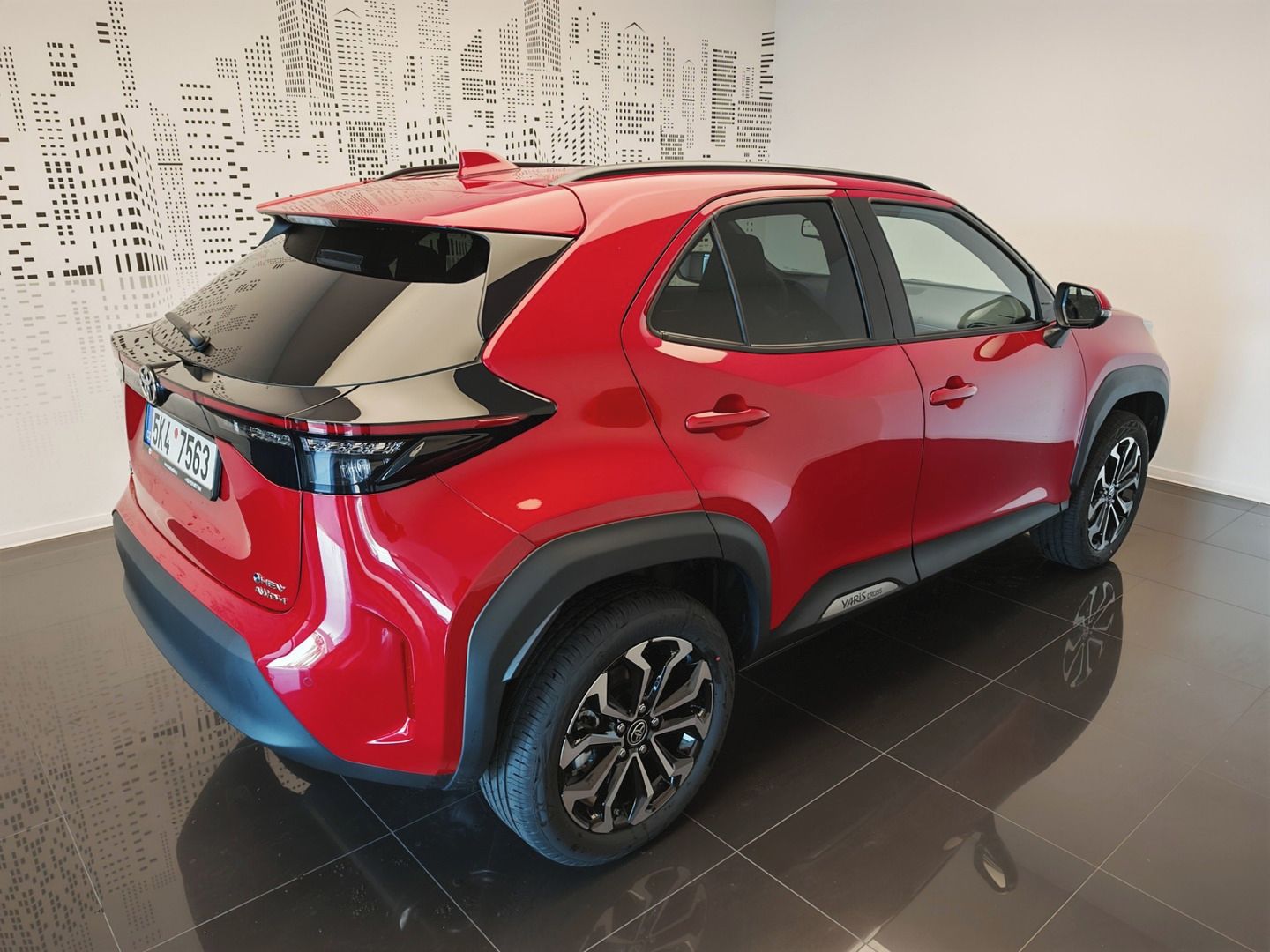 Toyota Yaris Cross, 1.5 TNGA HEV Style 4x4 - fotka 4