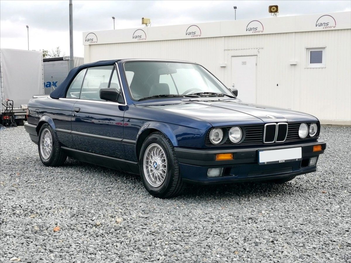 BMW Řada 3, E30 318i Cabrio+Hardtop/ TOP! - fotka 3
