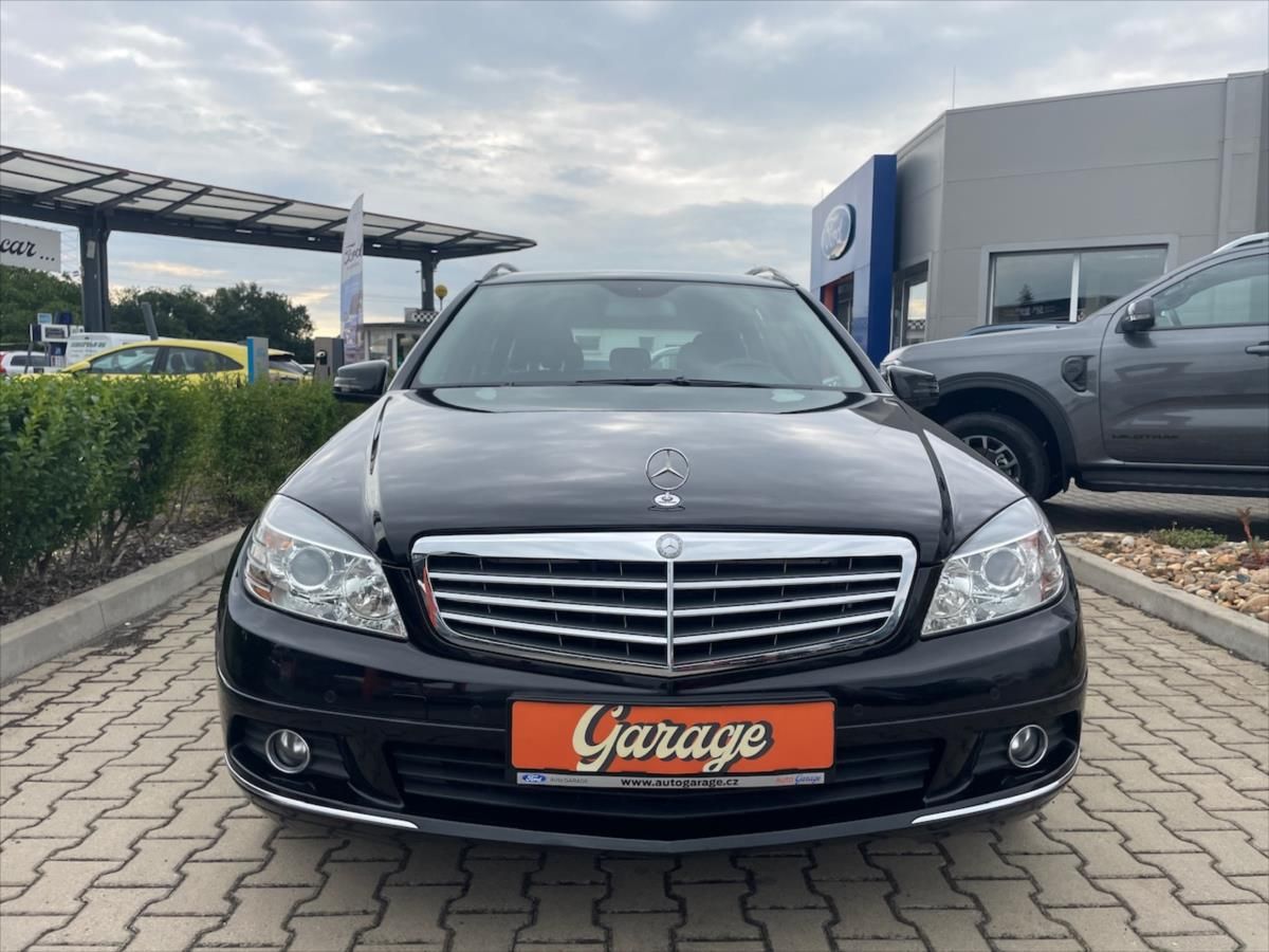 Mercedes-Benz Třídy C, 2,2 CDI 125 kW  ELEGANCE - fotka 2